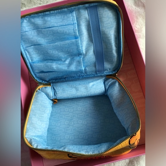 Garfield x Glamlite PR Box Set 7 Pcs Lip kit, blush palette eyeshadow mirror bag - Picture 10 of 13